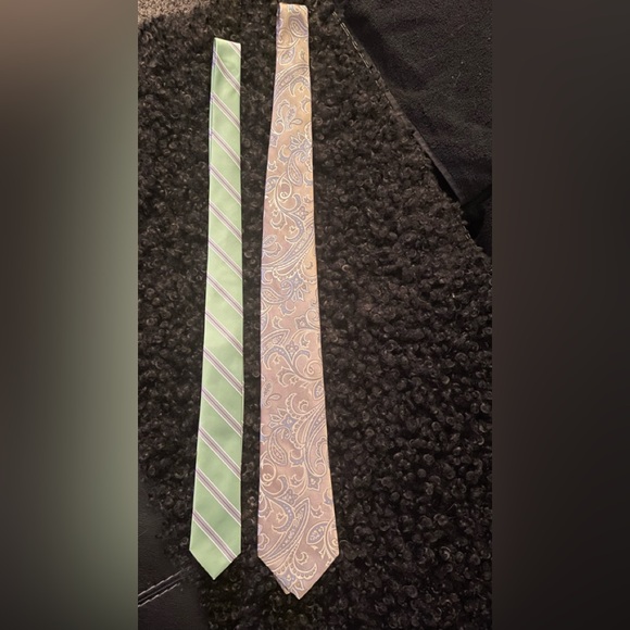 MICHAEL Michael Kors Green and Beige Paisley Ties (2) - Picture 1 of 5